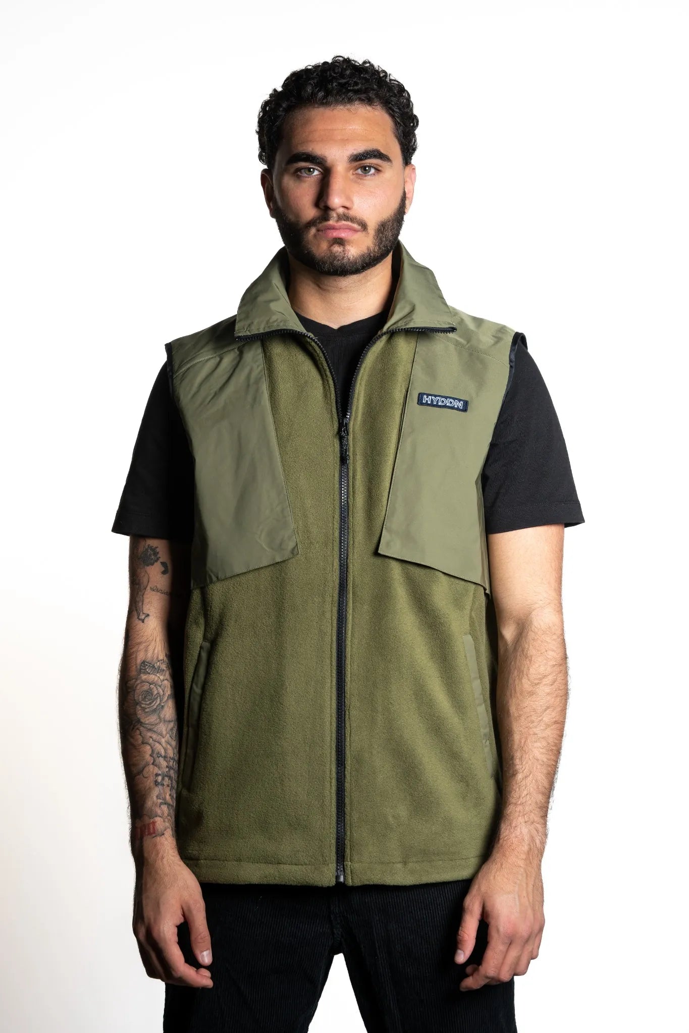 VEST004